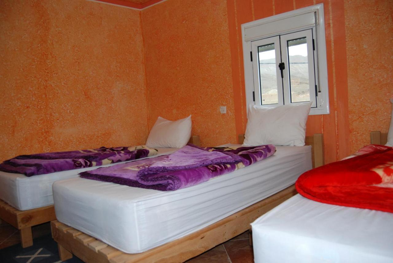 Auberge Tafilalt Bouzmou Bouzmou Imilchil Esterno foto